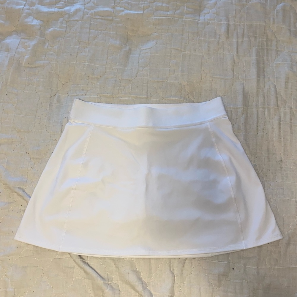 TNACTIVE White Skirt